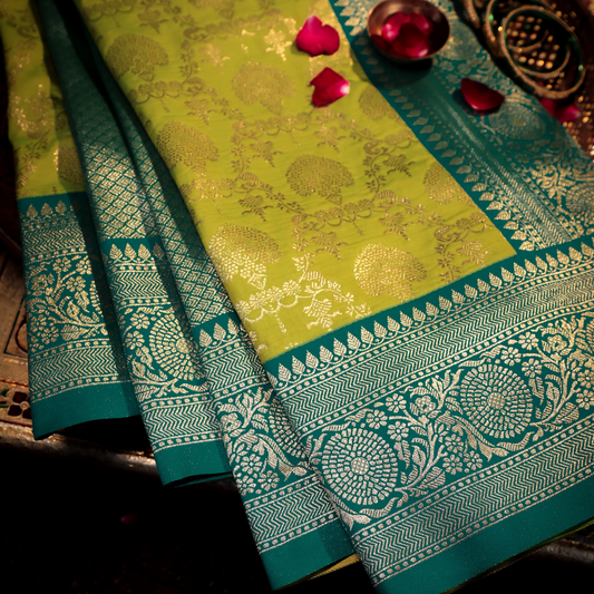 Classic Kanjiwaram Silk Saree with Nylon Jari 2 - Jagmohini