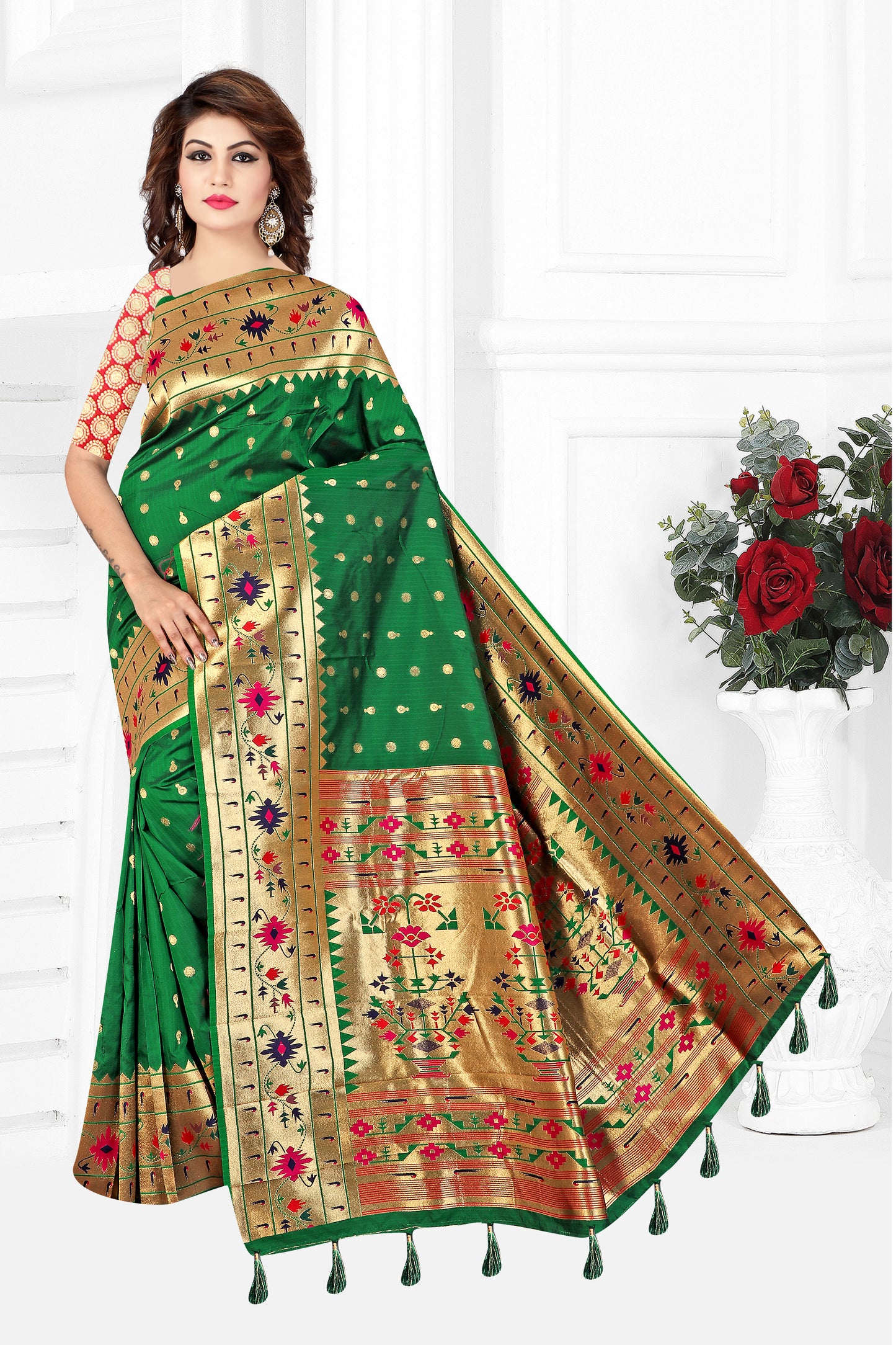 Ethnic Elegance Paithani Silk Saree (Green)