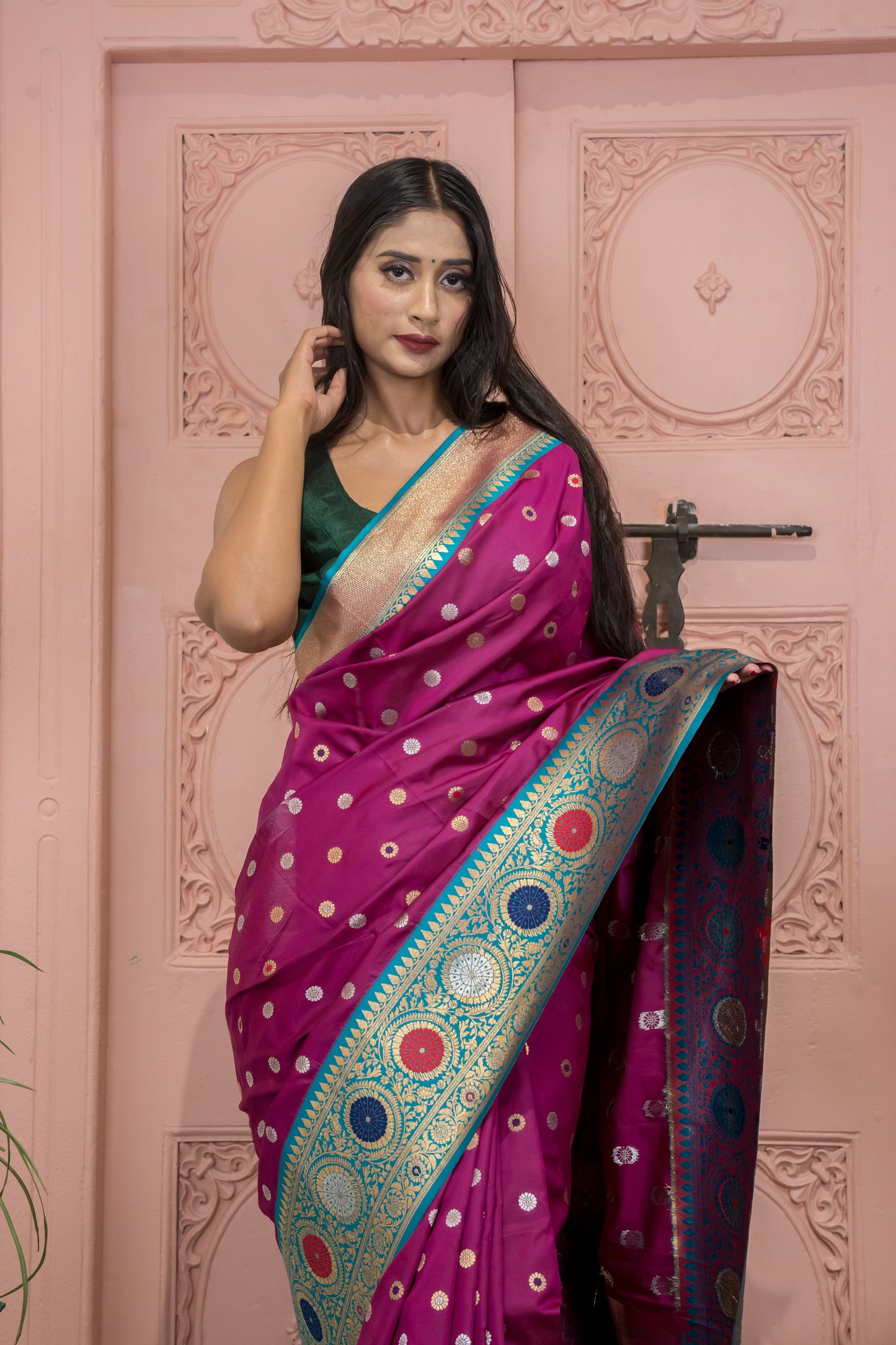 Banarasi Silk Saree with Circular Zari Motifs & Ethnic Border Design (Purple)