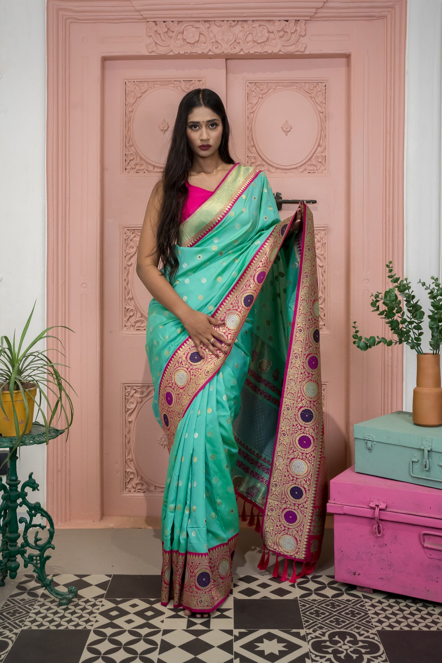 Banarasi Silk Saree with Circular Zari Motifs & Ethnic Border Design (Rama Colour)