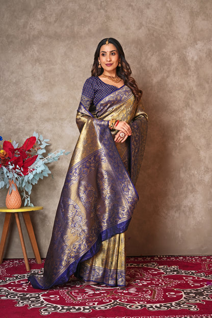 Luxury Kanjivaram Silk Saree for Wedding Wear – Soft & Shimmering Drape