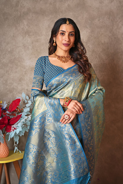 Luxury Kanjivaram Silk Saree for Wedding Wear – Soft & Shimmering Drape