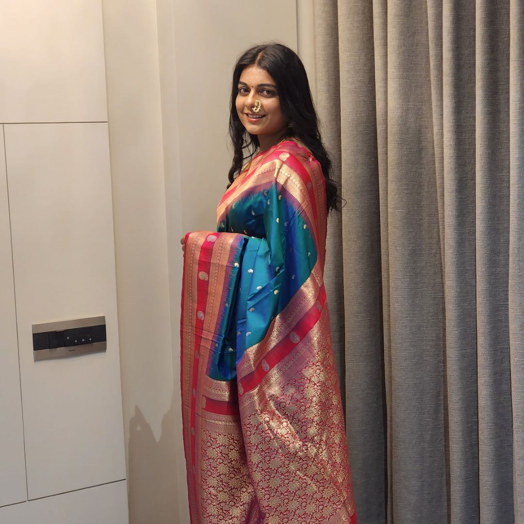 Luxurious Soft Silk Saree with Anmol Jari & Silver Meenakari - Jagmohini